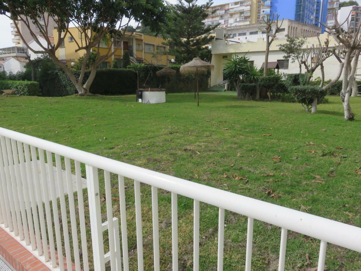 Apartamento Carihuela Playa Apartment Torremolinos Exterior photo