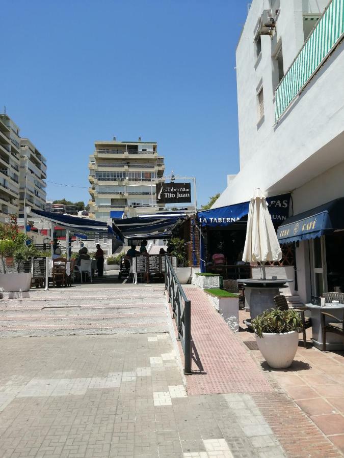 Apartamento Carihuela Playa Apartment Torremolinos Exterior photo